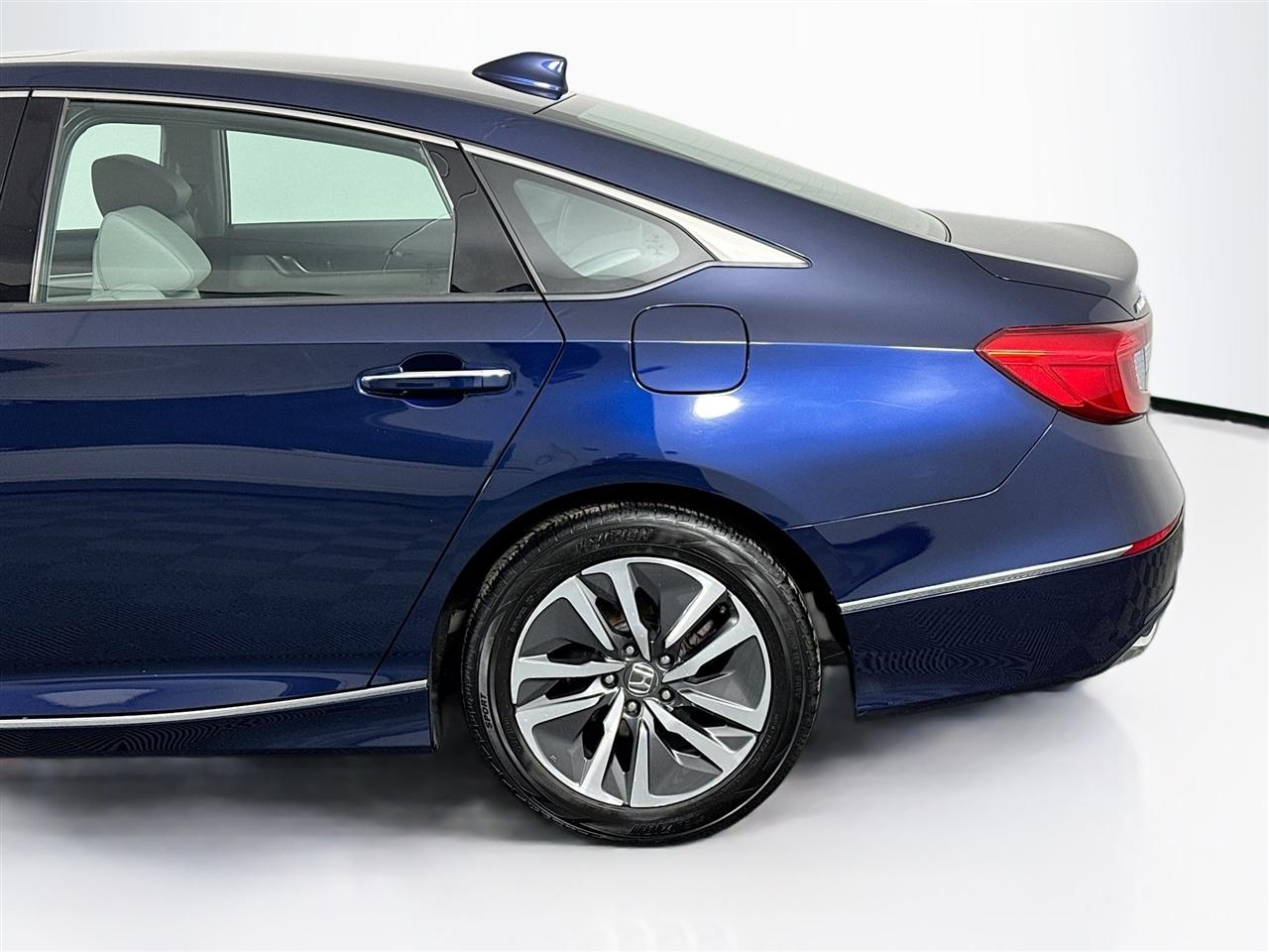 Honda Accord Hybrid Touring Sedan 2018
