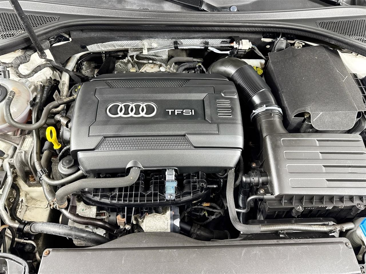 Audi A3 4dr Sdn quattro 2.0T Premium 2016