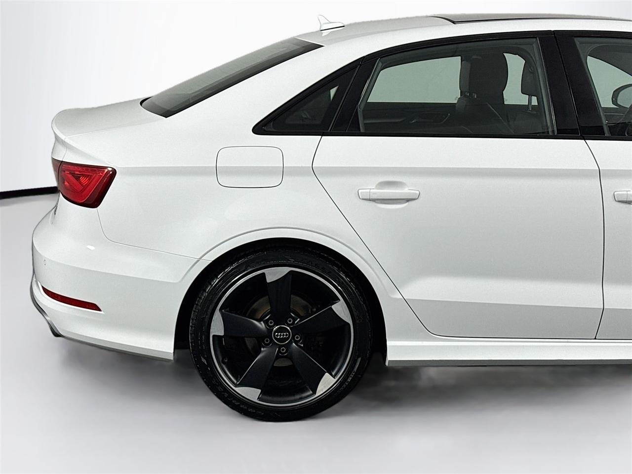 Audi A3 4dr Sdn quattro 2.0T Premium 2016