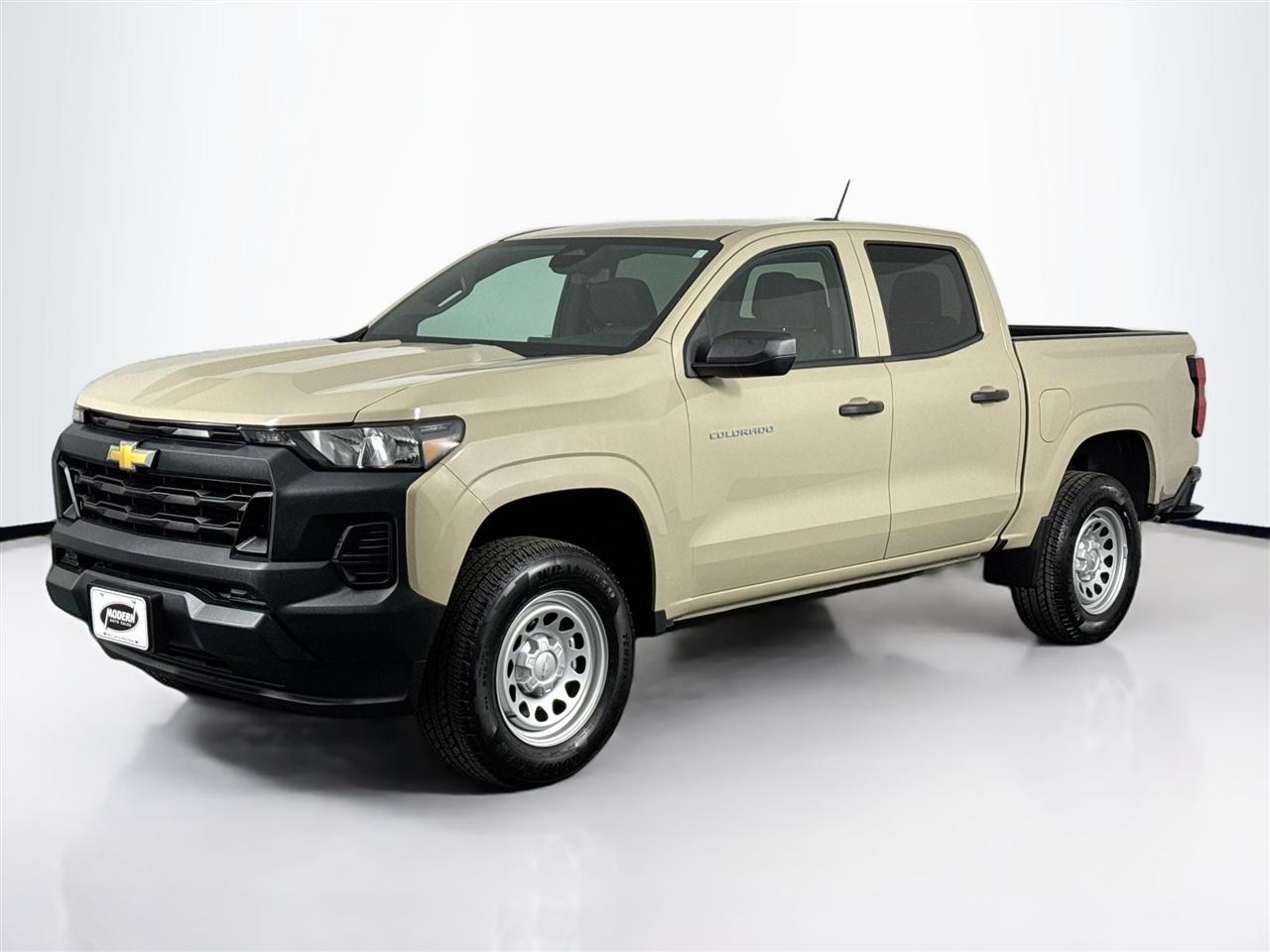 Chevrolet Colorado 2WD Crew Cab WT 2024