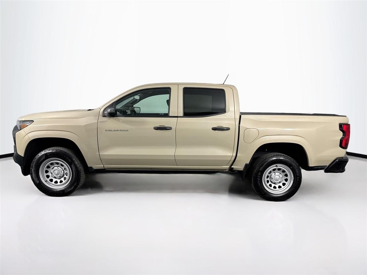 Chevrolet Colorado 2WD Crew Cab WT 2024