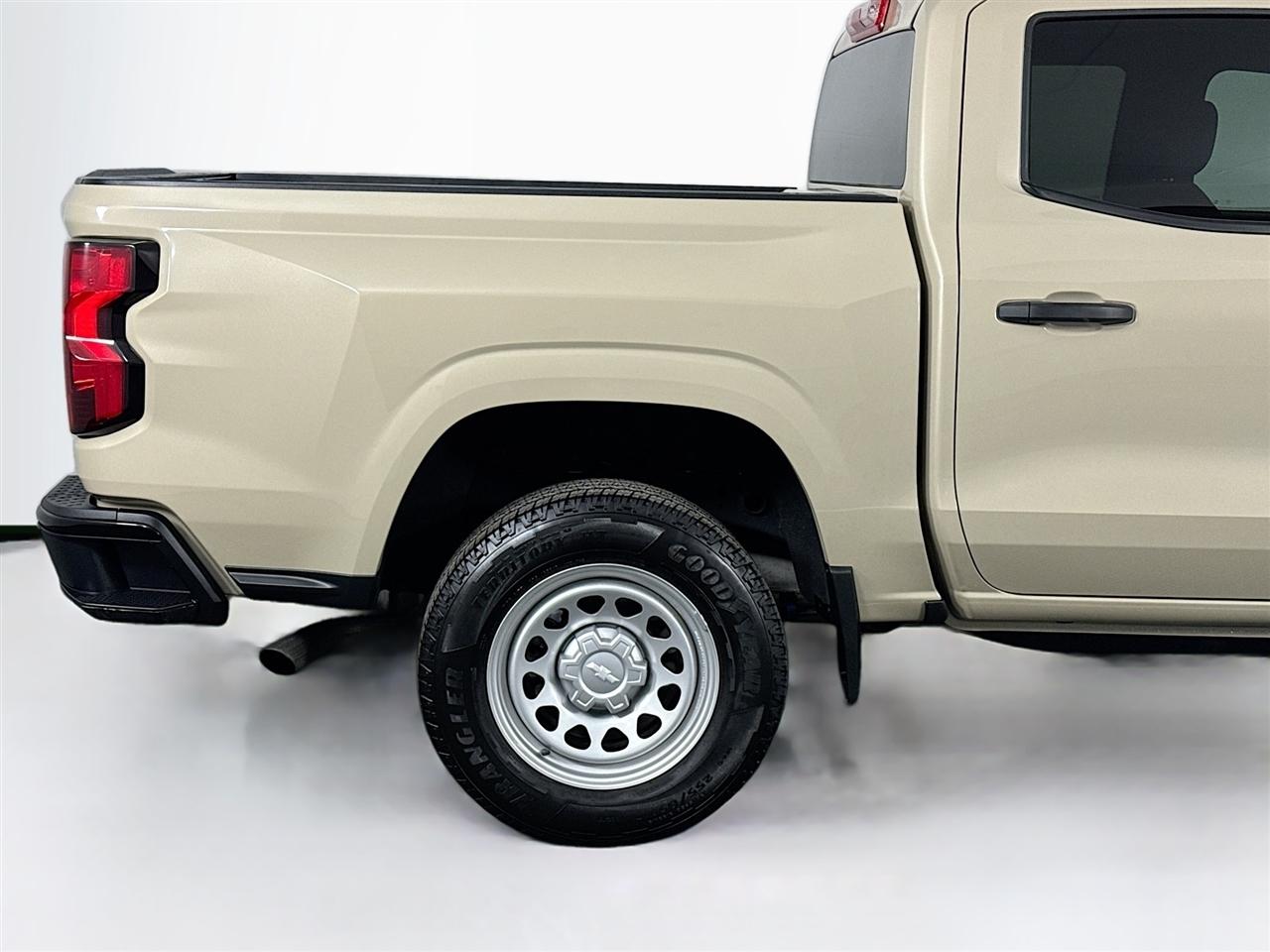 Chevrolet Colorado 2WD Crew Cab WT 2024