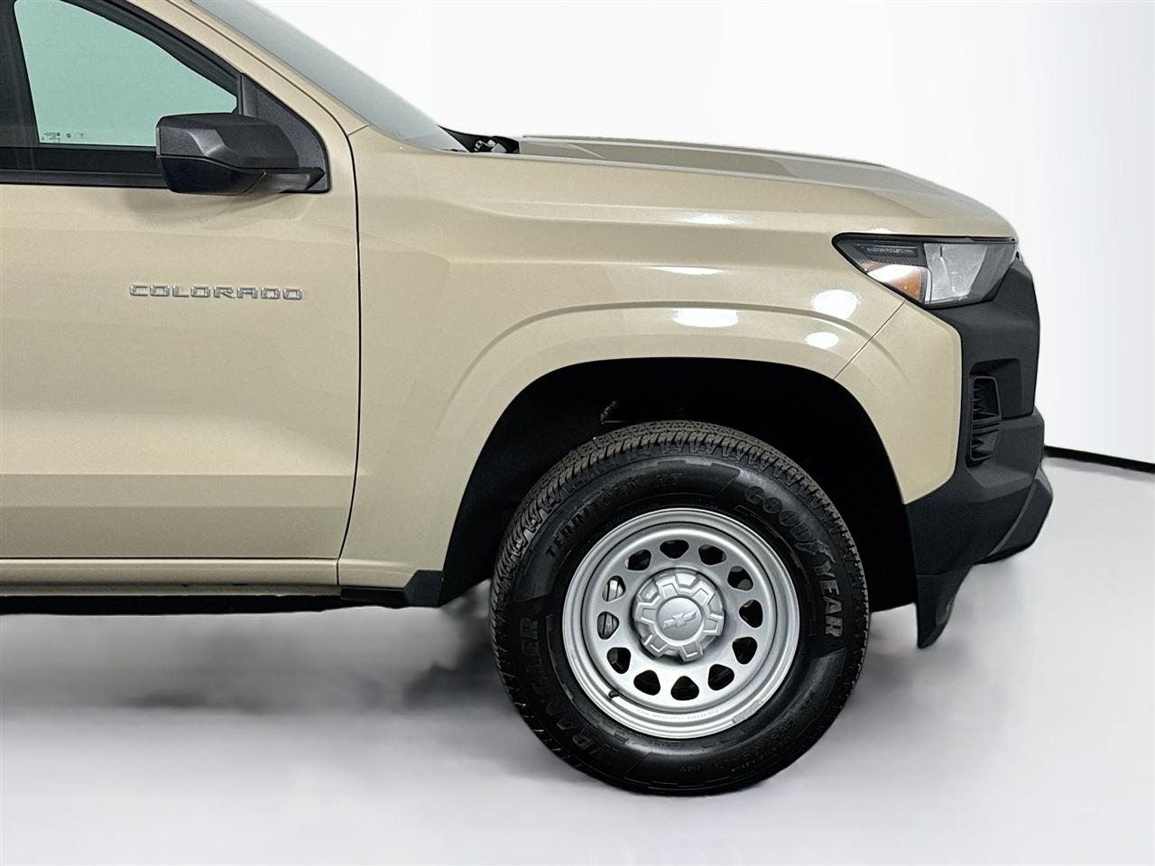 Chevrolet Colorado 2WD Crew Cab WT 2024
