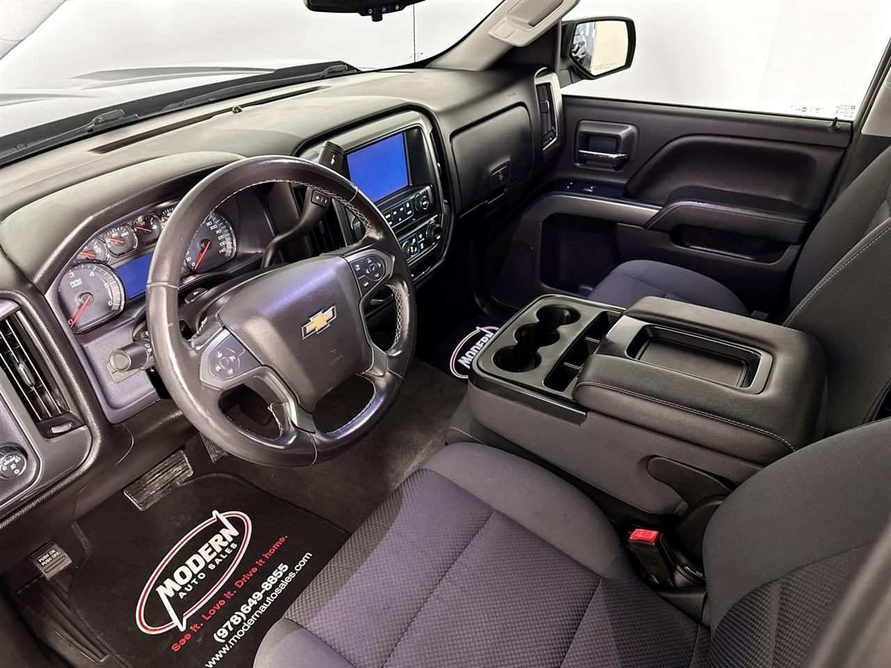 Chevrolet Silverado 1500 4WD Crew Cab 143.5" LT w/1LT 2018