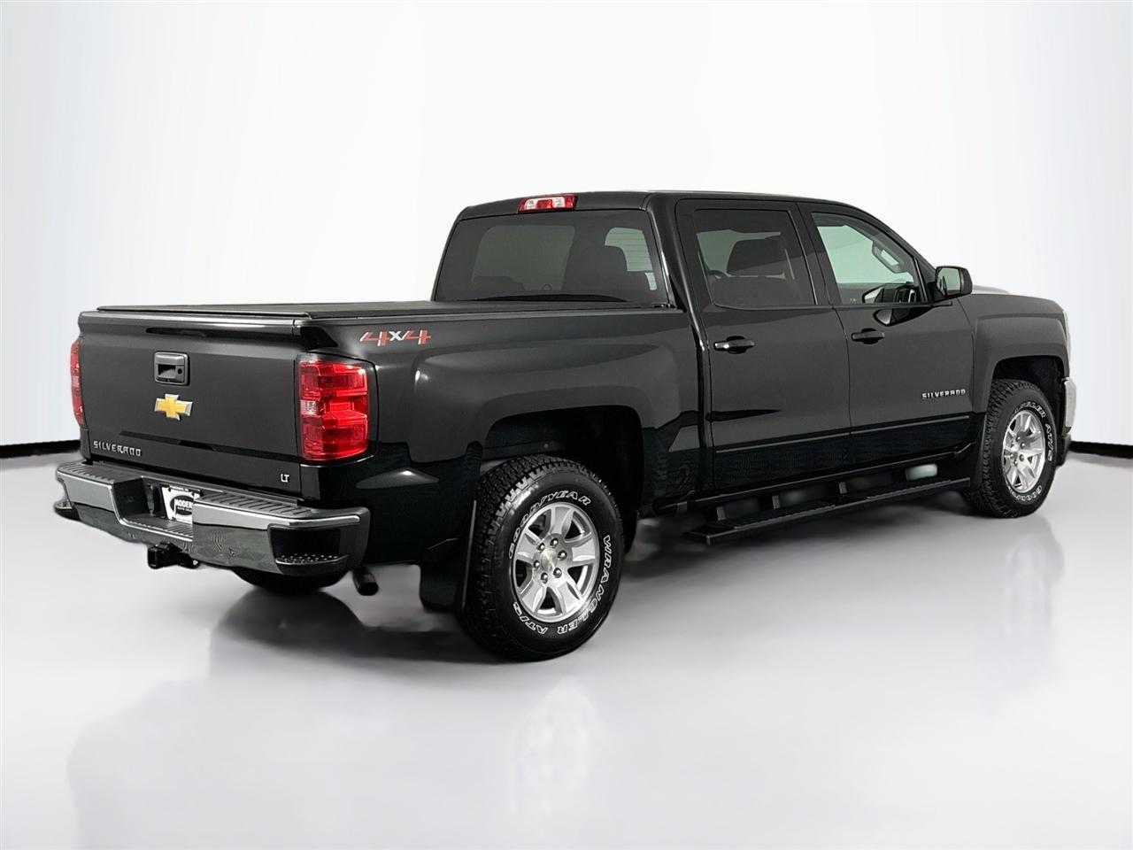 Chevrolet Silverado 1500 4WD Crew Cab 143.5" LT w/1LT 2018