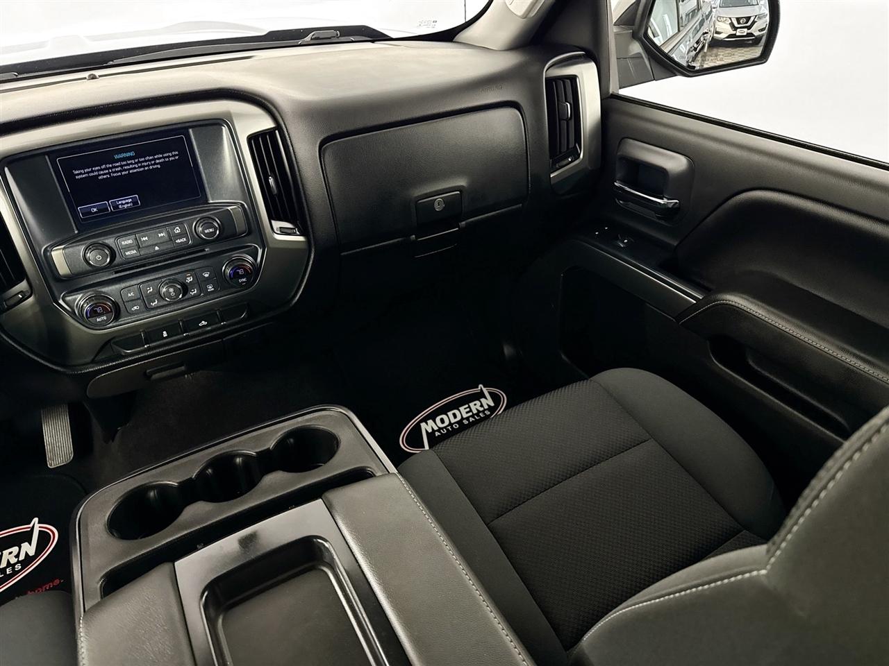 Chevrolet Silverado 1500 4WD Crew Cab 143.5" LT w/1LT 2018