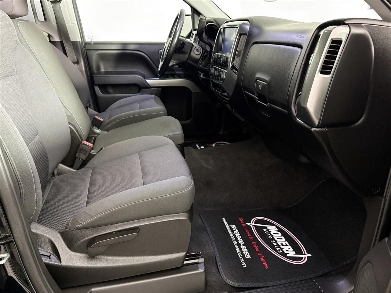 Chevrolet Silverado 1500 4WD Crew Cab 143.5" LT w/1LT 2018