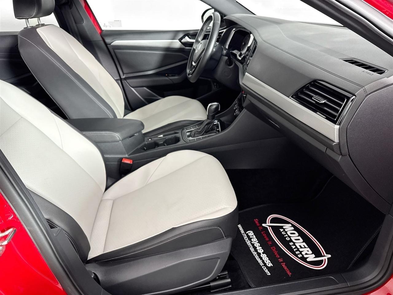 Volkswagen Jetta R-Line Auto 2021