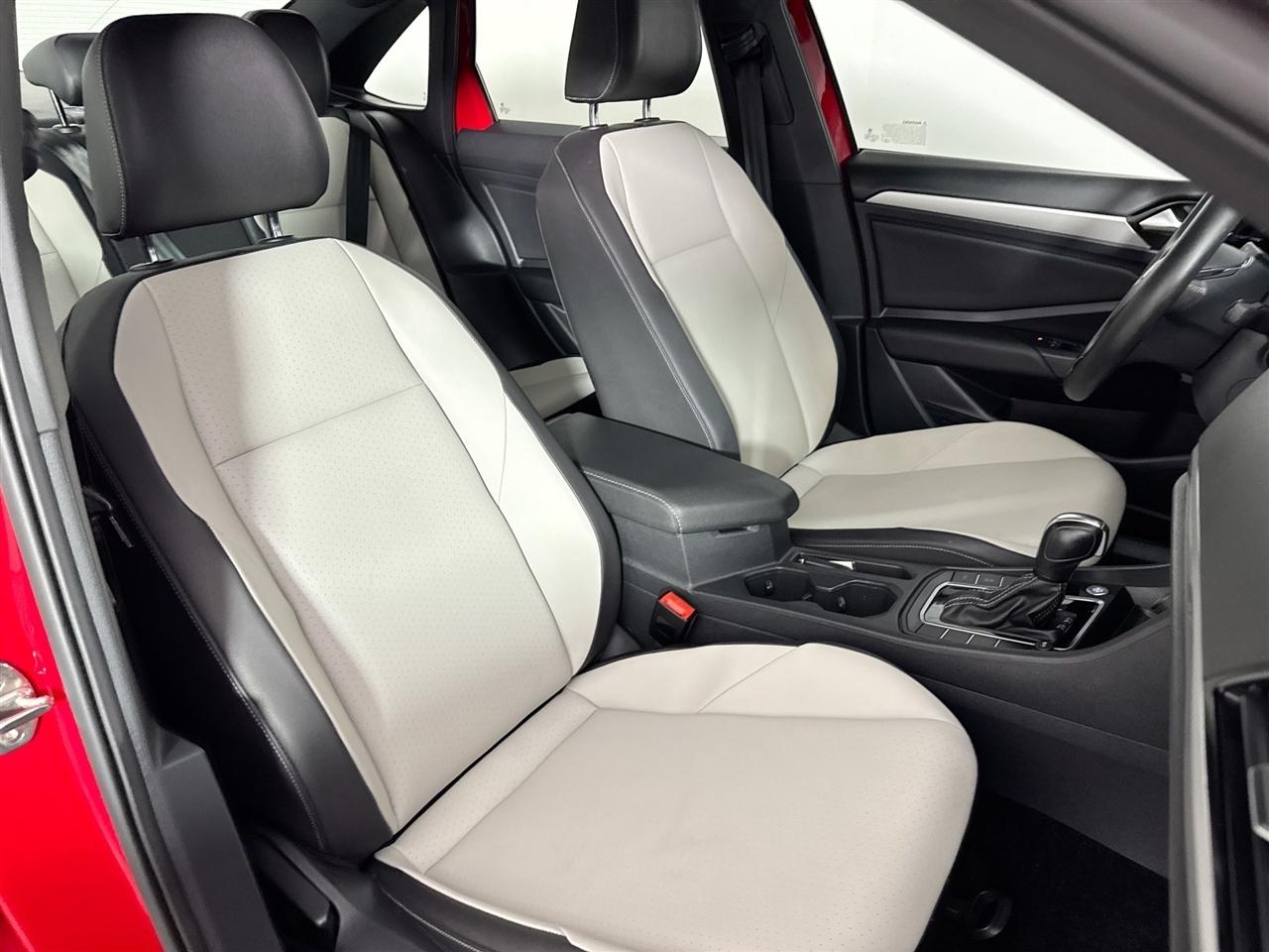 Volkswagen Jetta R-Line Auto 2021