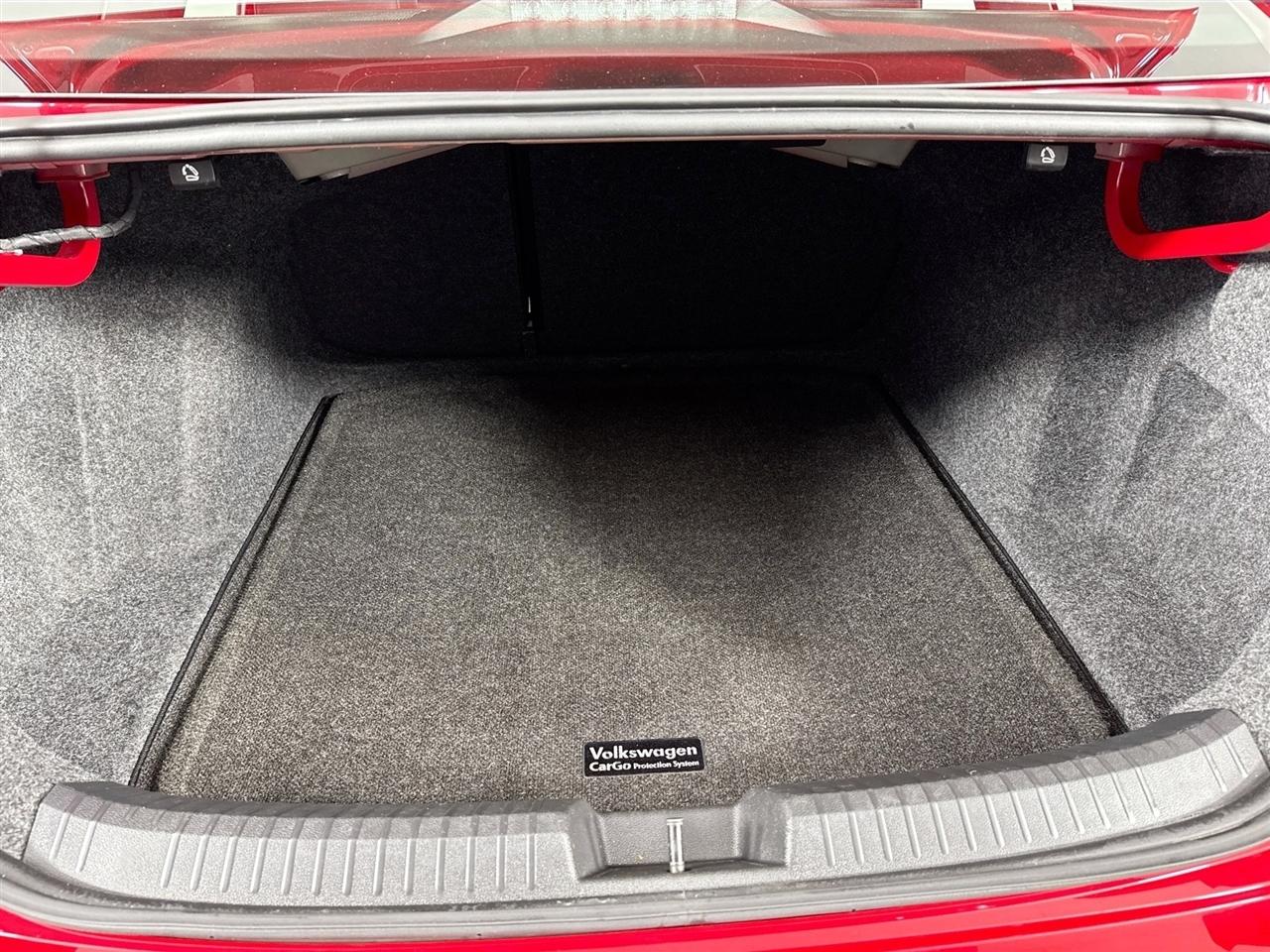 Volkswagen Jetta R-Line Auto 2021