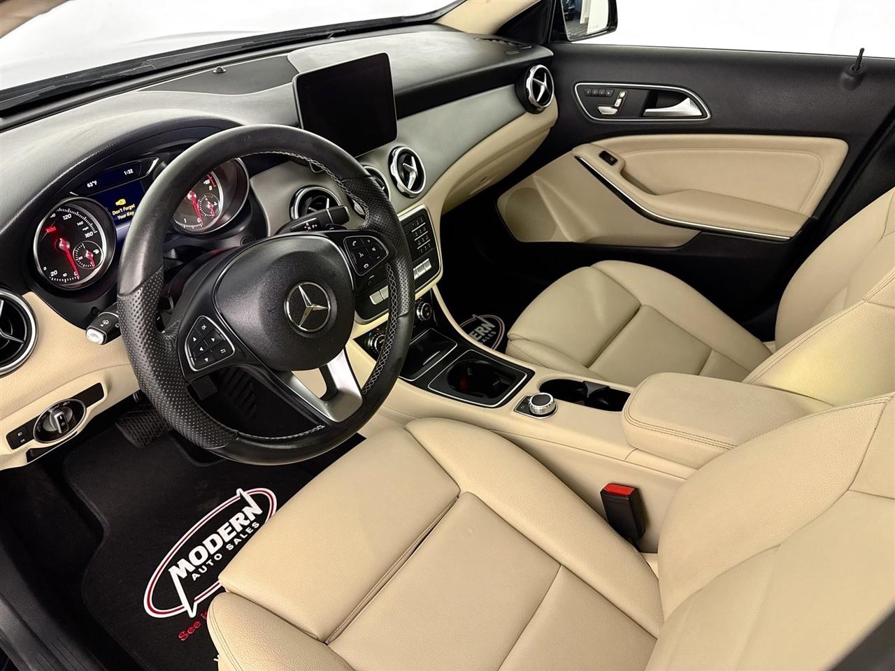 Mercedes-Benz GLA GLA 250 SUV 2019