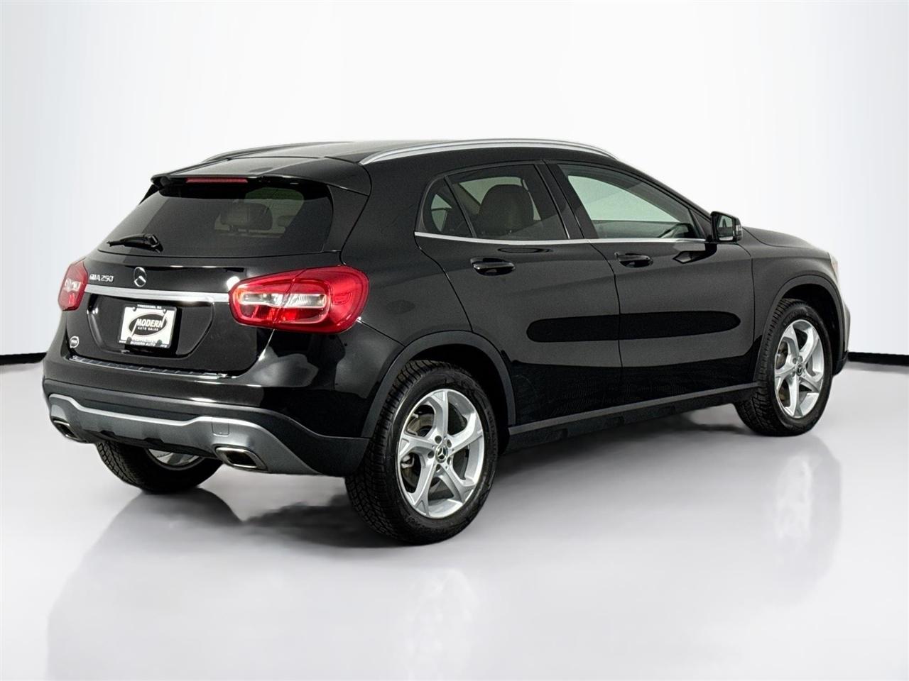 Mercedes-Benz GLA GLA 250 SUV 2019