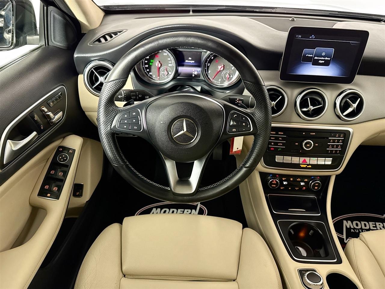 Mercedes-Benz GLA GLA 250 SUV 2019