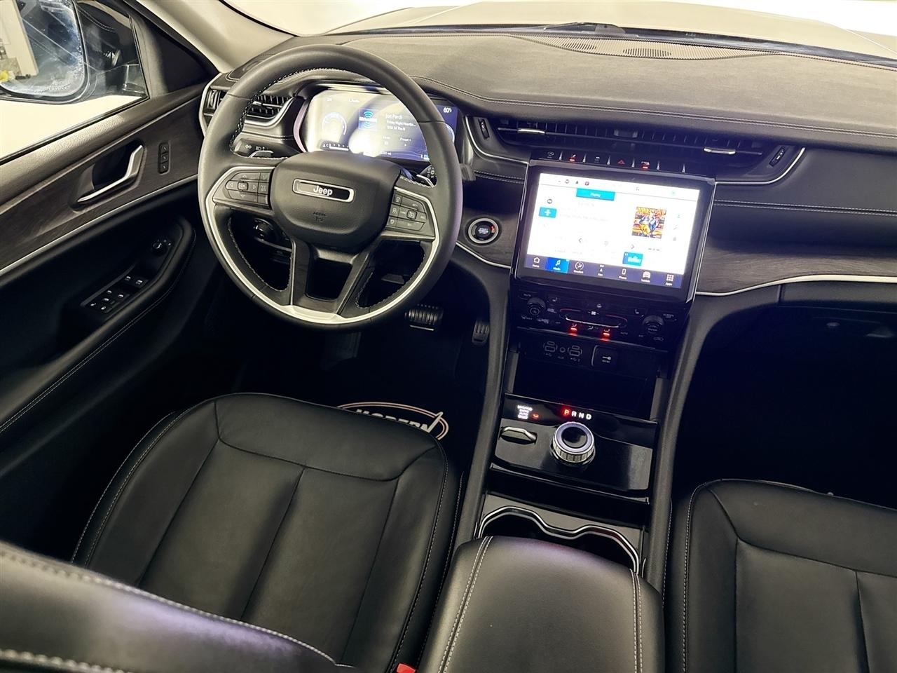 Jeep Grand Cherokee L Limited 4x4 2023