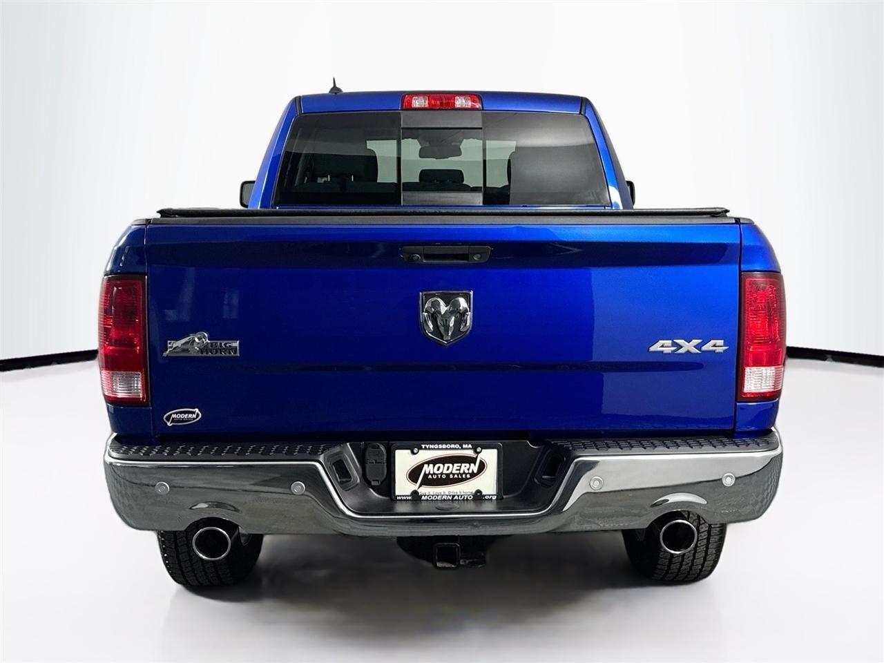 RAM 1500 Big Horn 4x4 Quad Cab 6'4" Box 2017