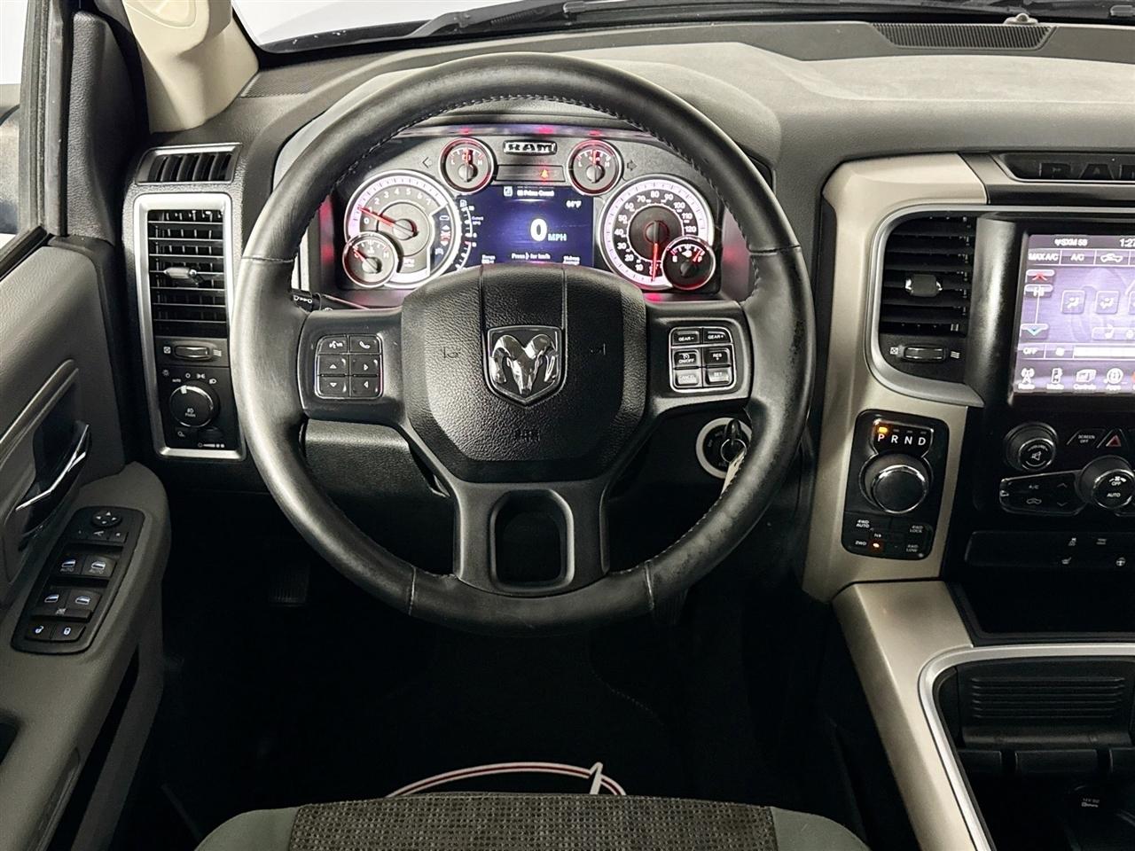 RAM 1500 Big Horn 4x4 Quad Cab 6'4" Box 2017