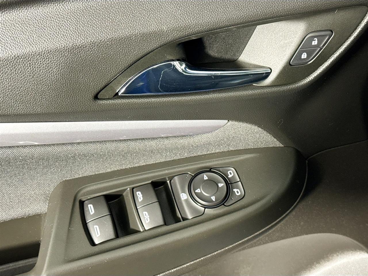 Chevrolet Bolt EUV FWD 4dr LT 2023