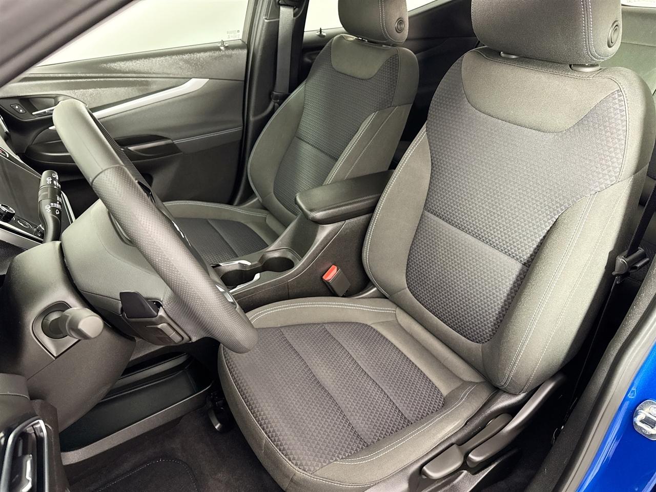 Chevrolet Bolt EUV FWD 4dr LT 2023