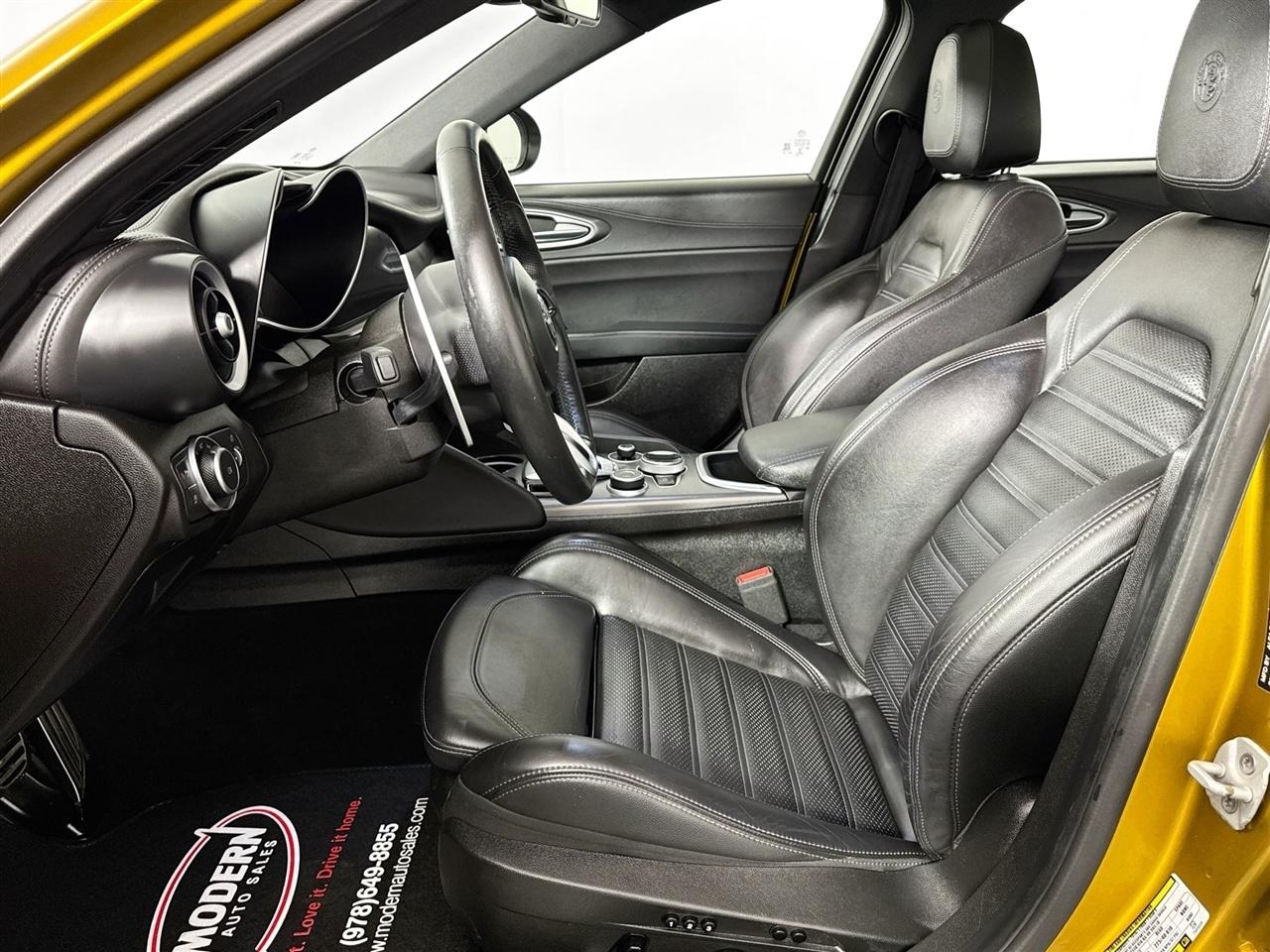 Alfa Romeo Giulia Veloce AWD 2022