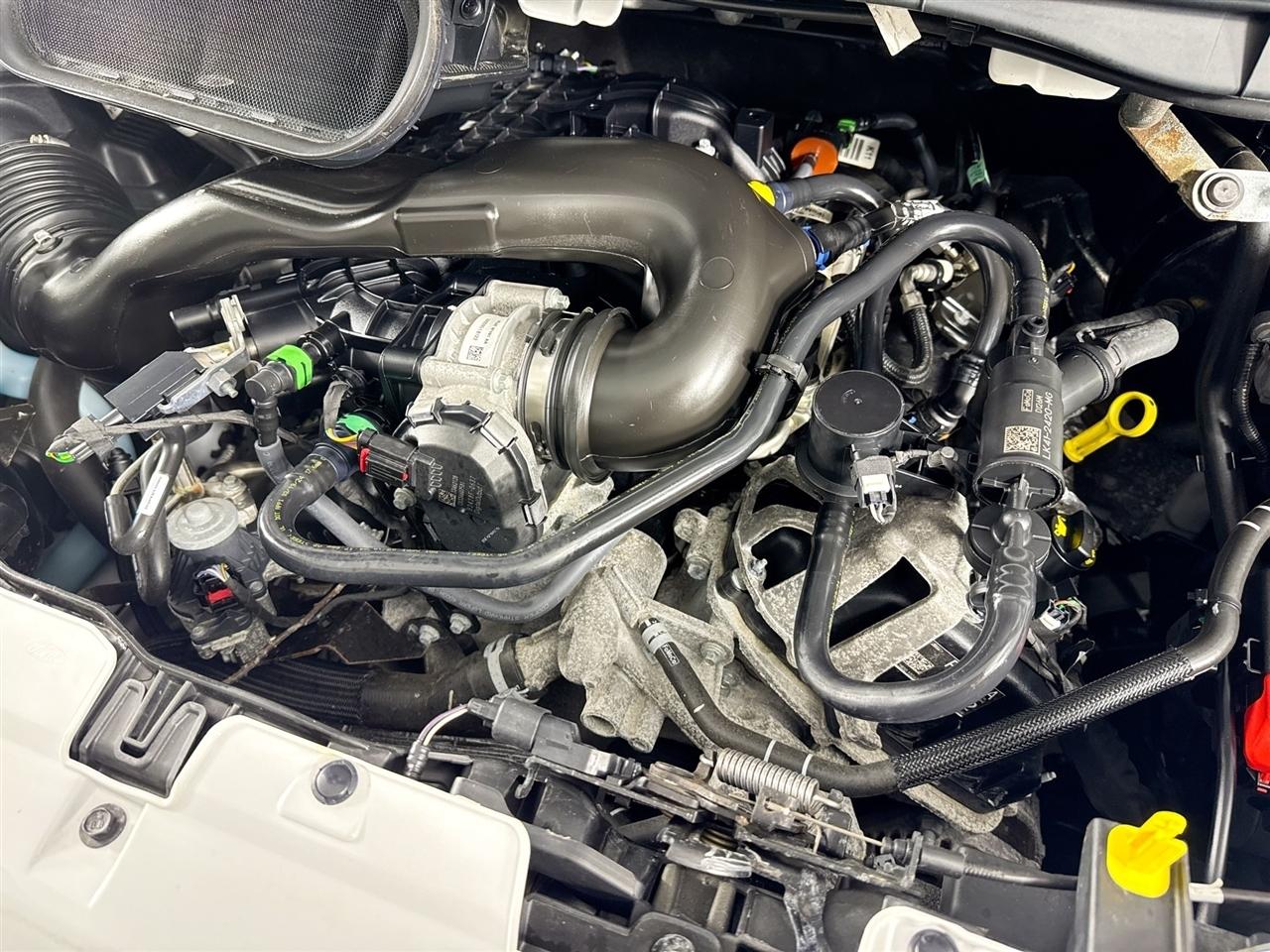 Ford Transit Cargo Van T-250 130" Low Rf 9070 GVWR RWD 2024