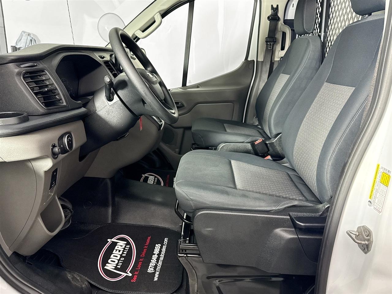 Ford Transit Cargo Van T-250 130" Low Rf 9070 GVWR RWD 2024