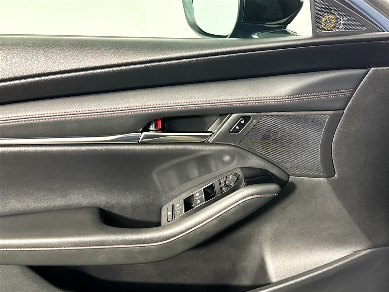 Mazda Mazda3 Hatchback 2.5 S Carbon Edition Auto AWD 2024