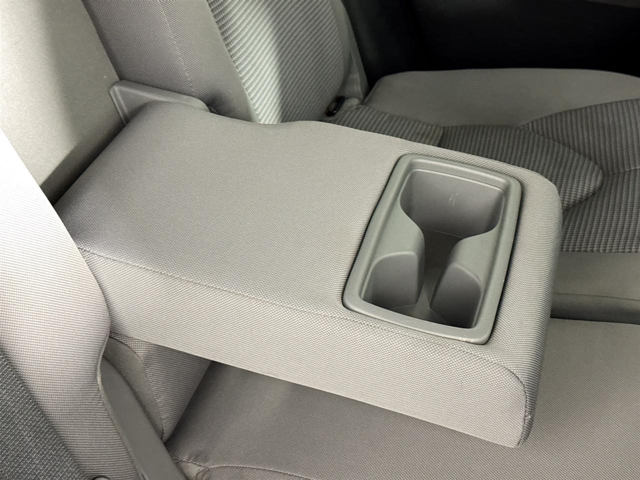 Toyota Highlander LE AWD (Natl) 2022