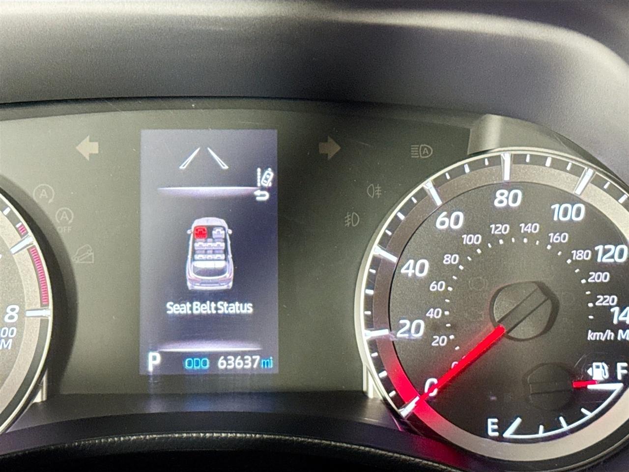 Toyota Highlander LE AWD (Natl) 2022