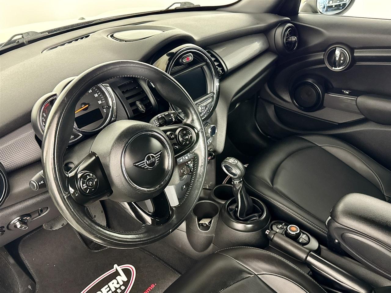 MINI Hardtop 4 Door Oxford Edition FWD 2019