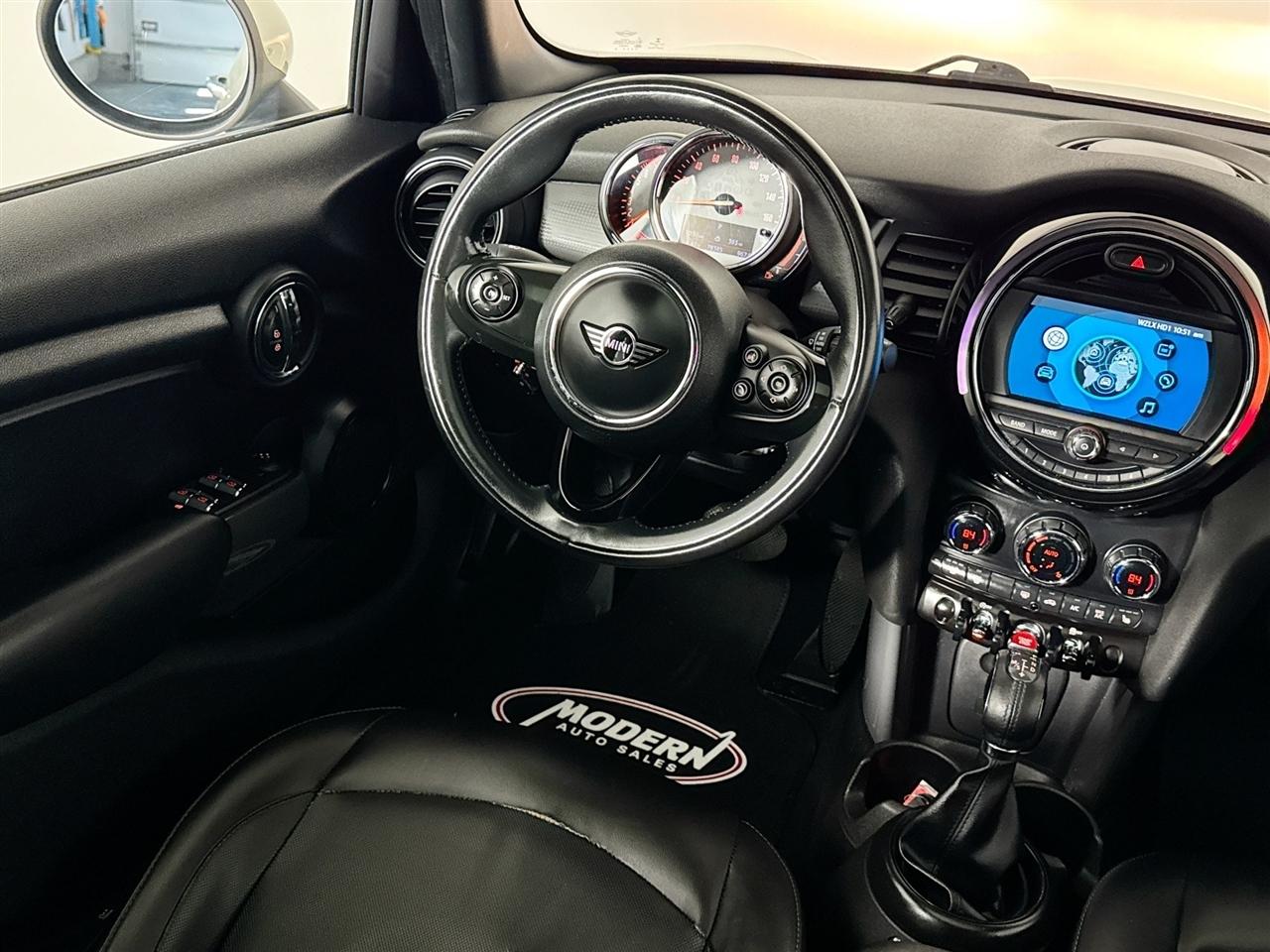 MINI Hardtop 4 Door Oxford Edition FWD 2019