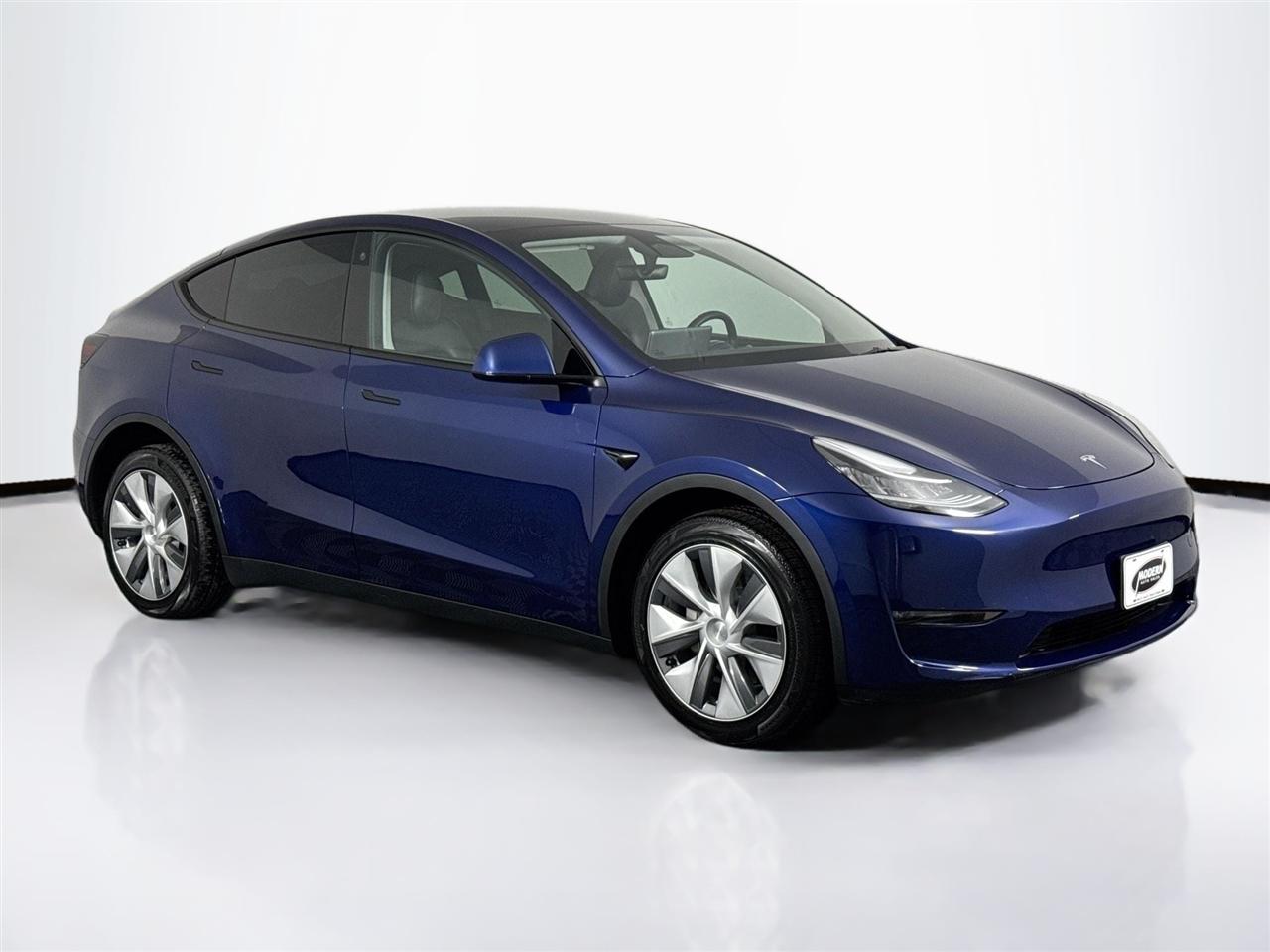 Tesla Model Y Long Range AWD 2023