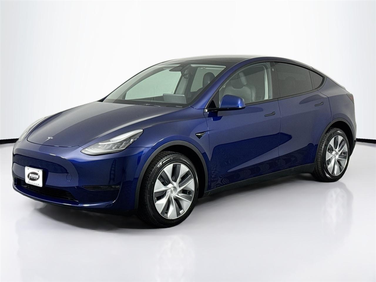 Tesla Model Y Long Range AWD 2023