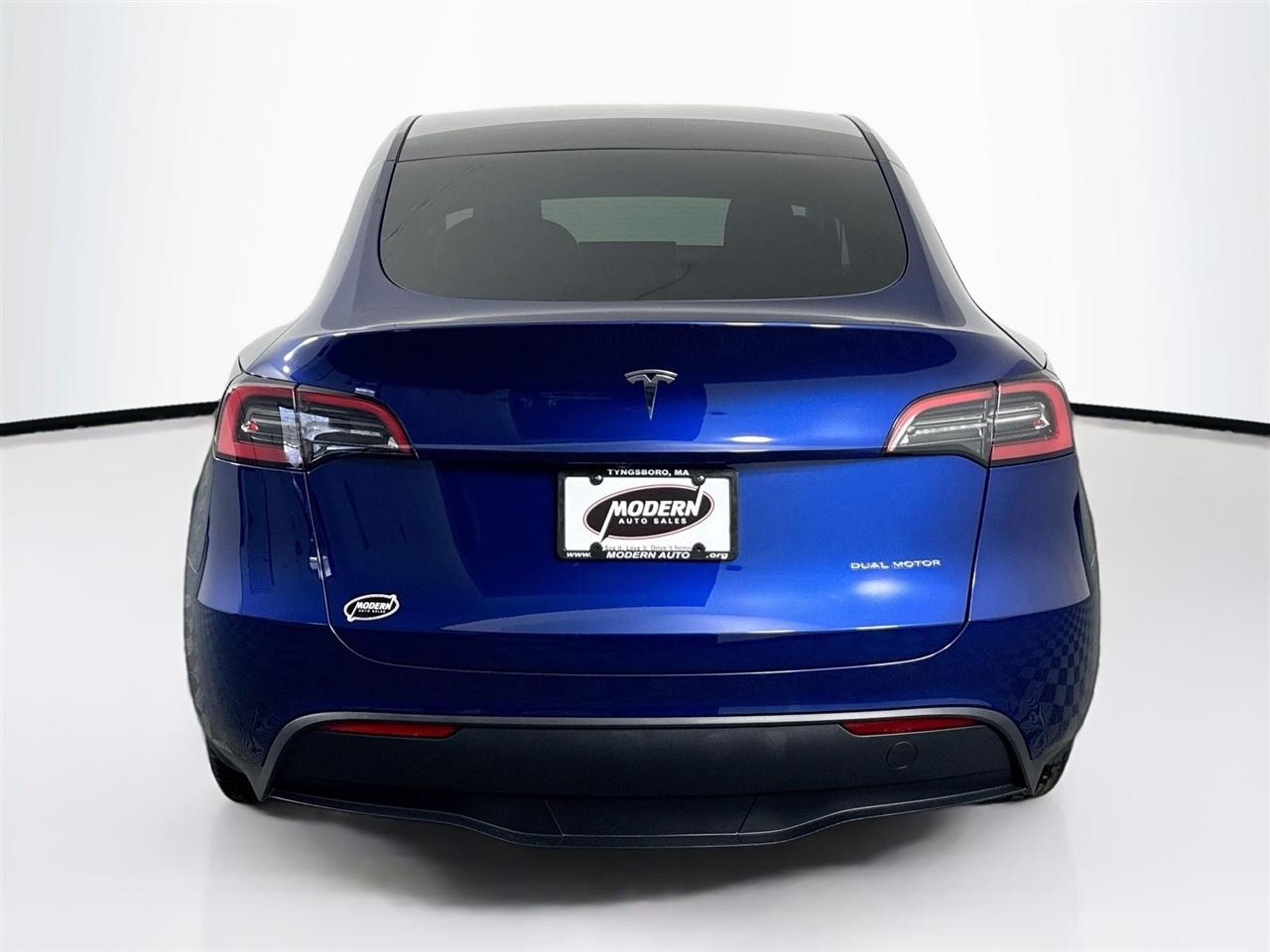 Tesla Model Y Long Range AWD 2023