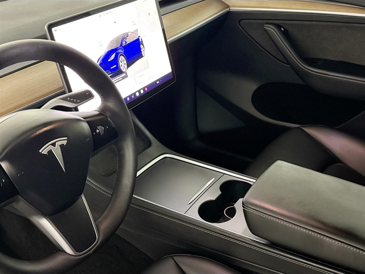Tesla Model Y Long Range AWD 2023