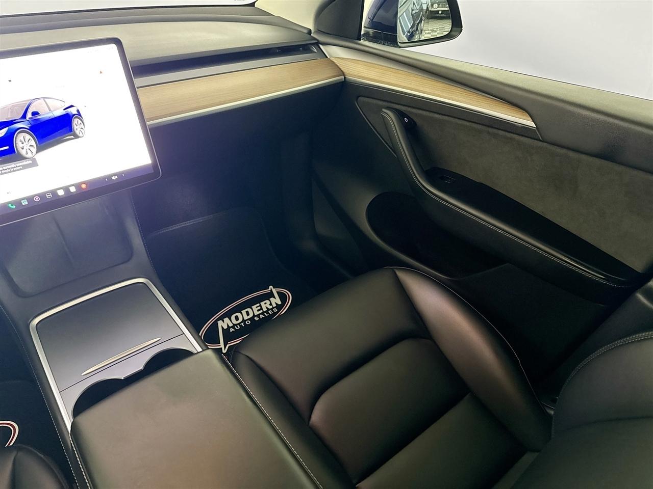 Tesla Model Y Long Range AWD 2023