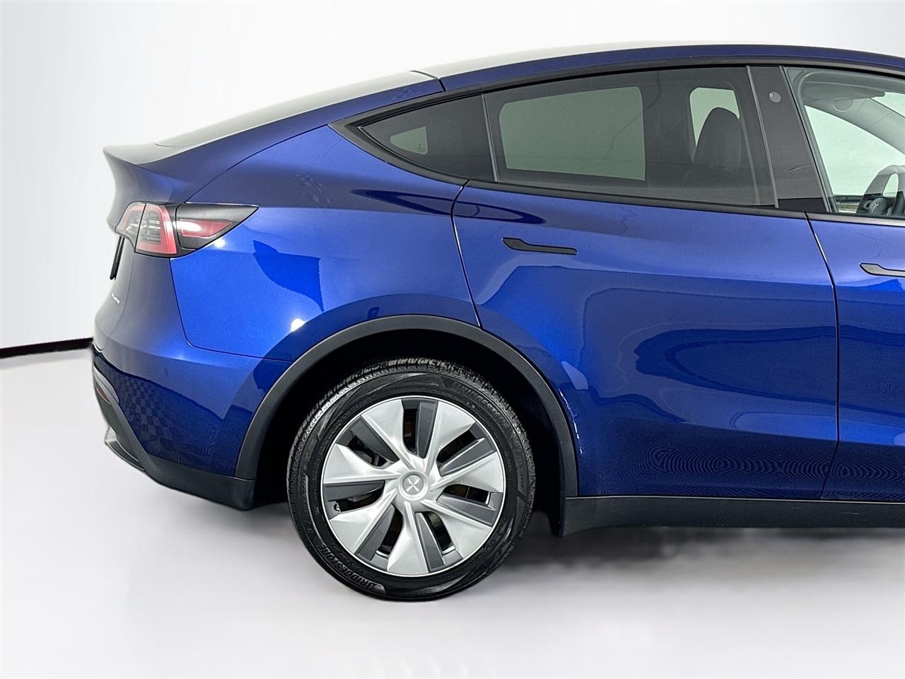 Tesla Model Y Long Range AWD 2023