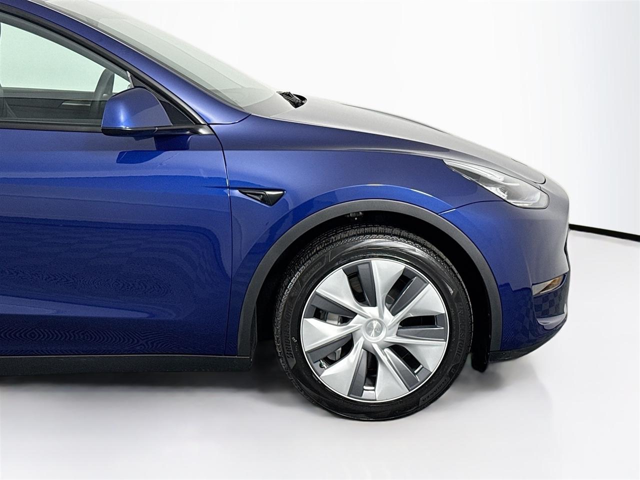 Tesla Model Y Long Range AWD 2023