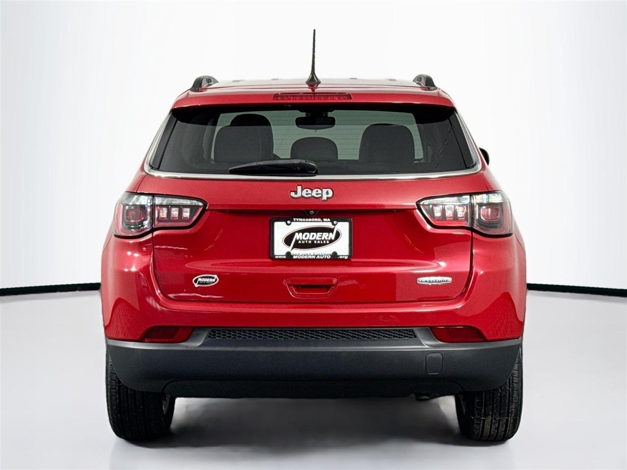 Jeep Compass Latitude FWD 2021