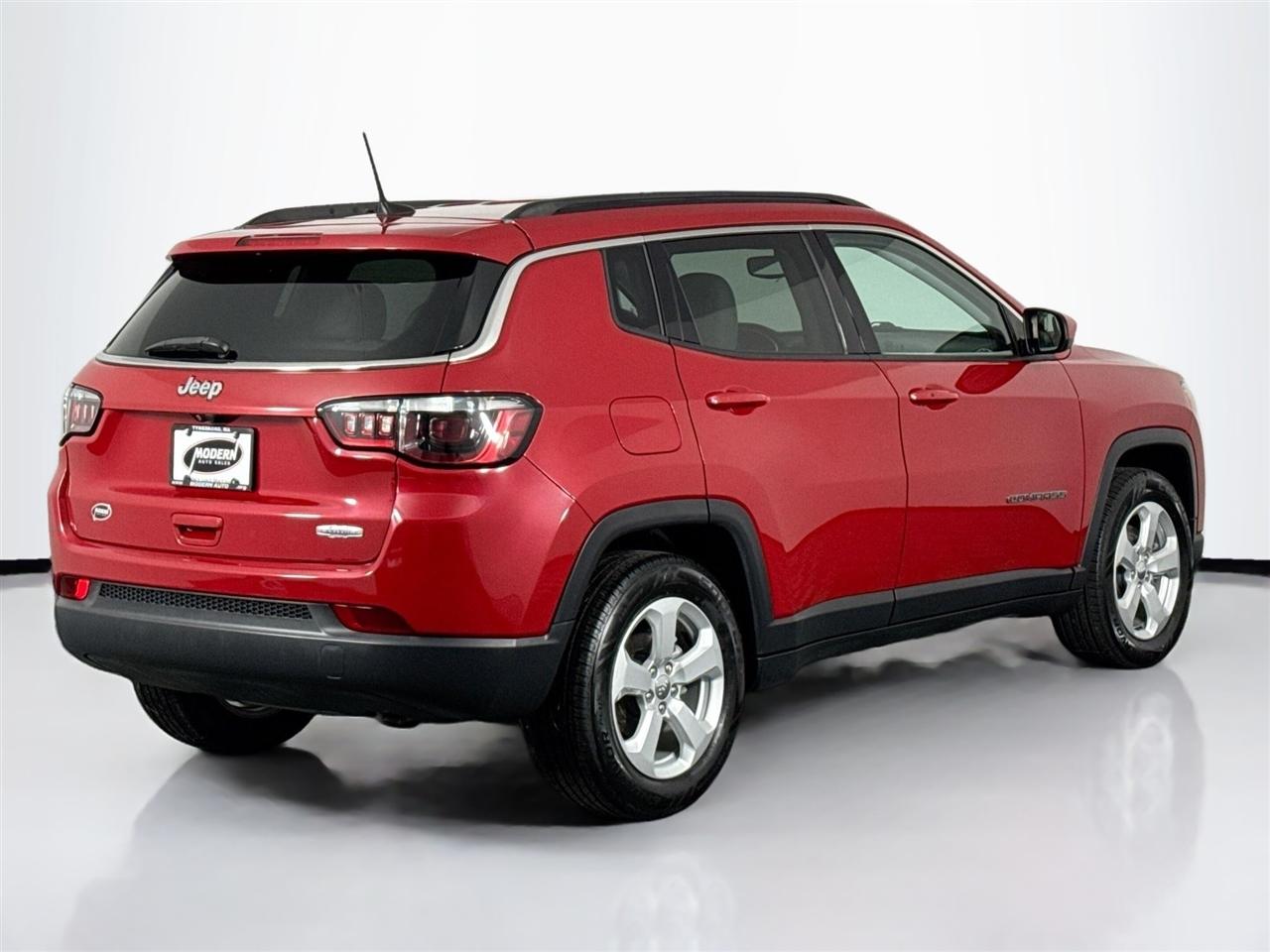Jeep Compass Latitude FWD 2021