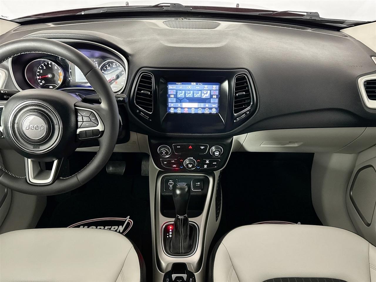 Jeep Compass Latitude FWD 2021