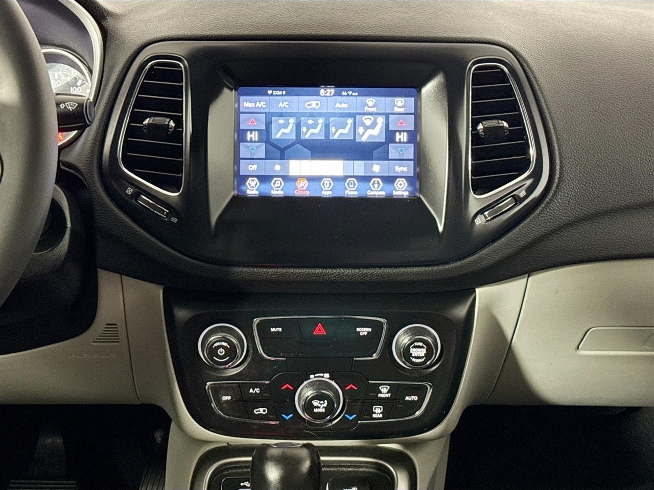 Jeep Compass Latitude FWD 2021