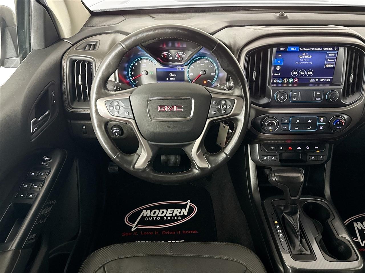 GMC Canyon 4WD Crew Cab 128" AT4 w/Leather 2021