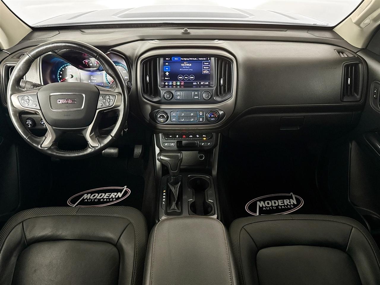 GMC Canyon 4WD Crew Cab 128" AT4 w/Leather 2021