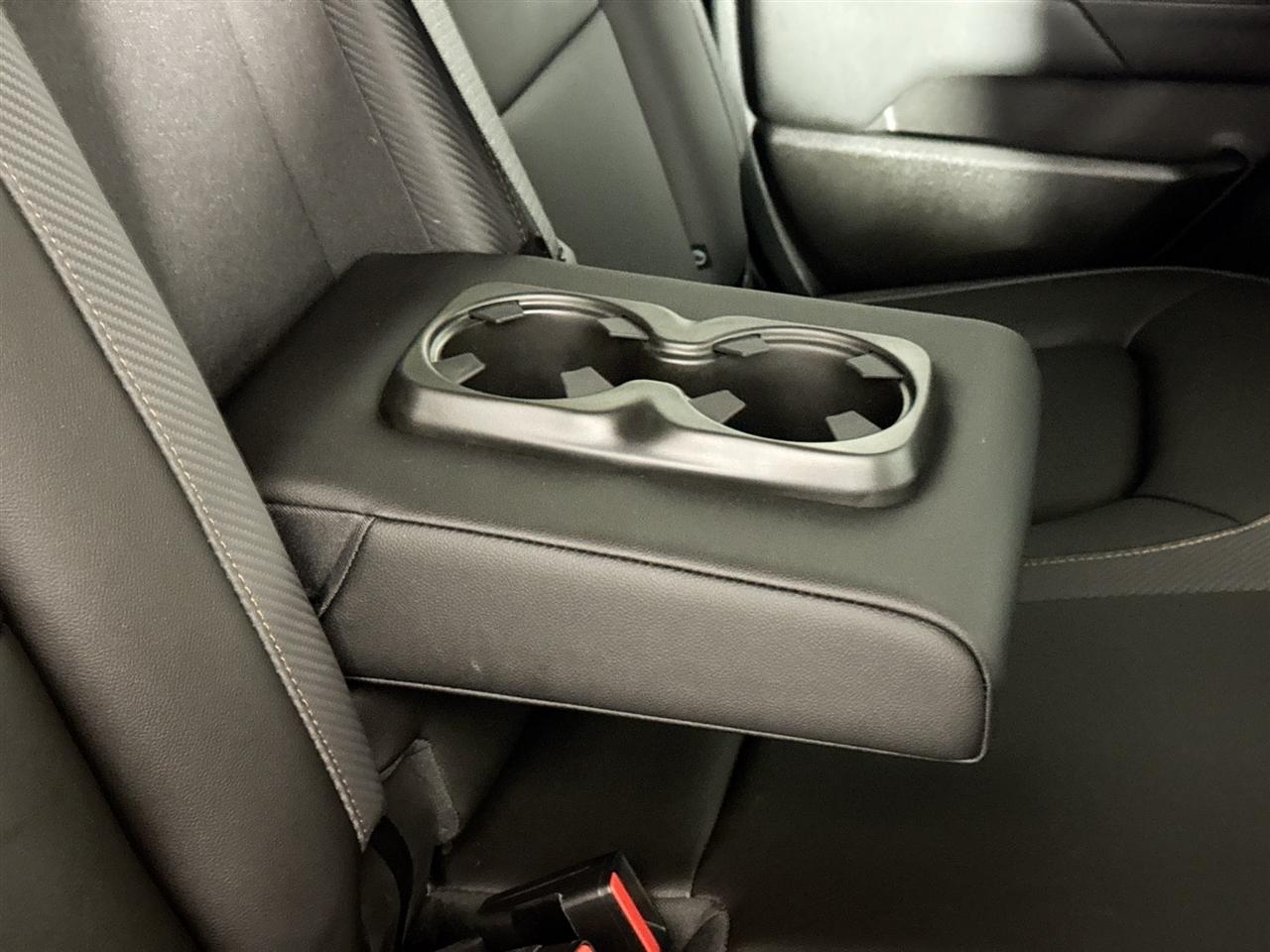 GMC Canyon 4WD Crew Cab 128" AT4 w/Leather 2021