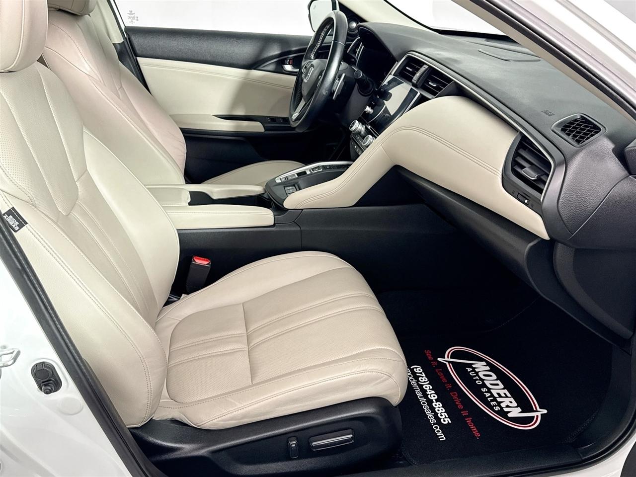 Honda Insight Touring CVT 2021