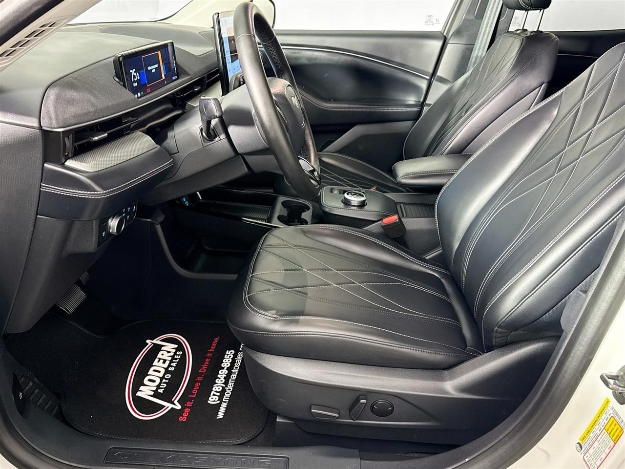 Ford Mustang Mach-E Select AWD 2022