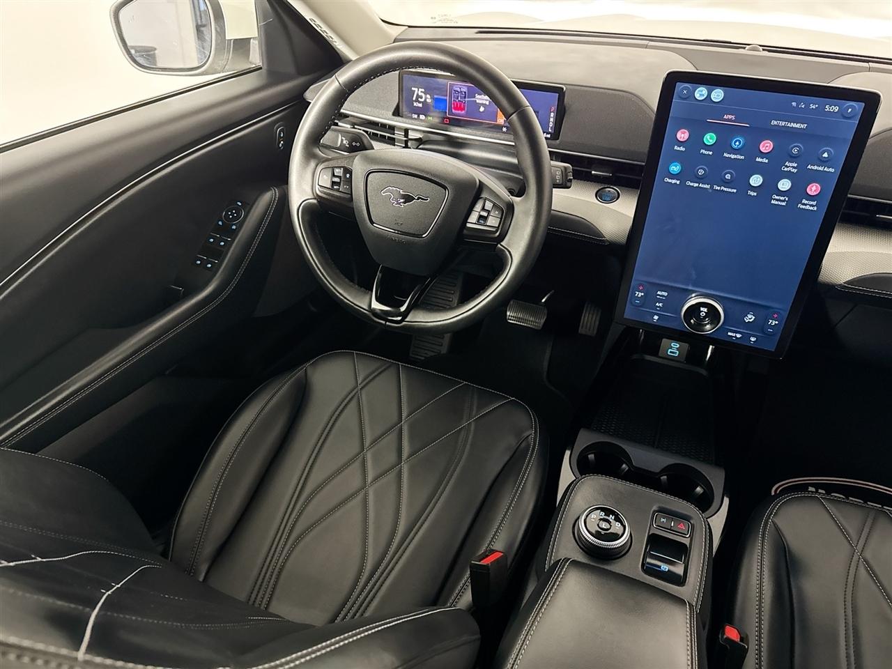 Ford Mustang Mach-E Select AWD 2022