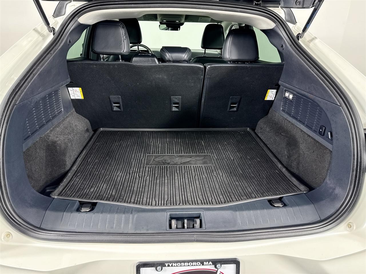 Ford Mustang Mach-E Select AWD 2022