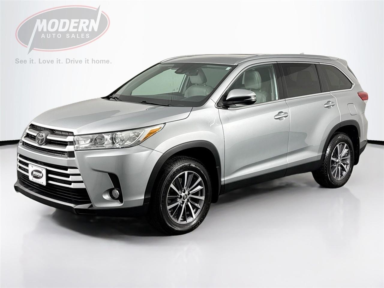 Toyota Highlander XLE V6 AWD (Natl) 2019