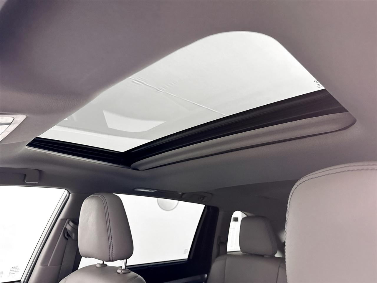 Toyota Highlander XLE V6 AWD (Natl) 2019